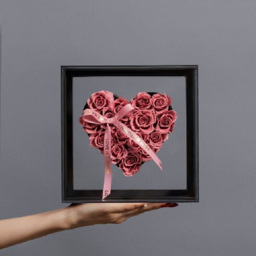 CORAZÓN - Estuche de lujo con Tapa de Acrílico 2 tamaños/ 1pz (No incluye flores)