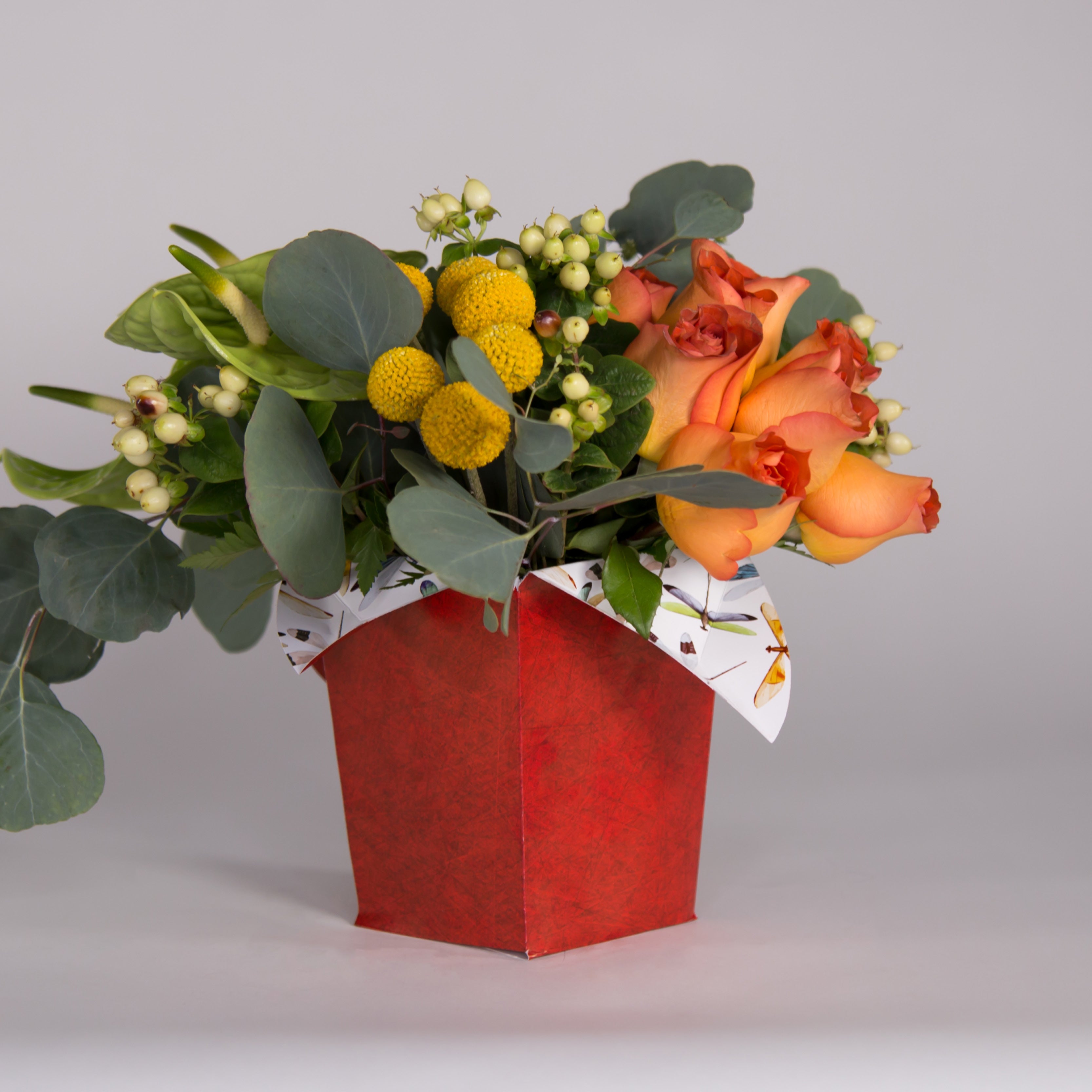 Florero Ecológico FLOR DE LYS / Precio Paq. 10pz (No incluye flores)