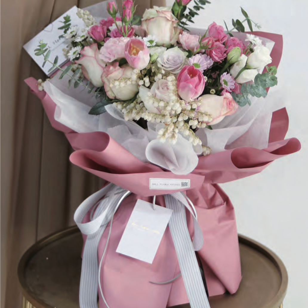 Limited Time Bargain Bouquet con el papel coreano #cristinaflowershop  #parati #enprendedor, papel coreano para flores con diseños de lv, Papel  Coreano Para Flores Con Diseños